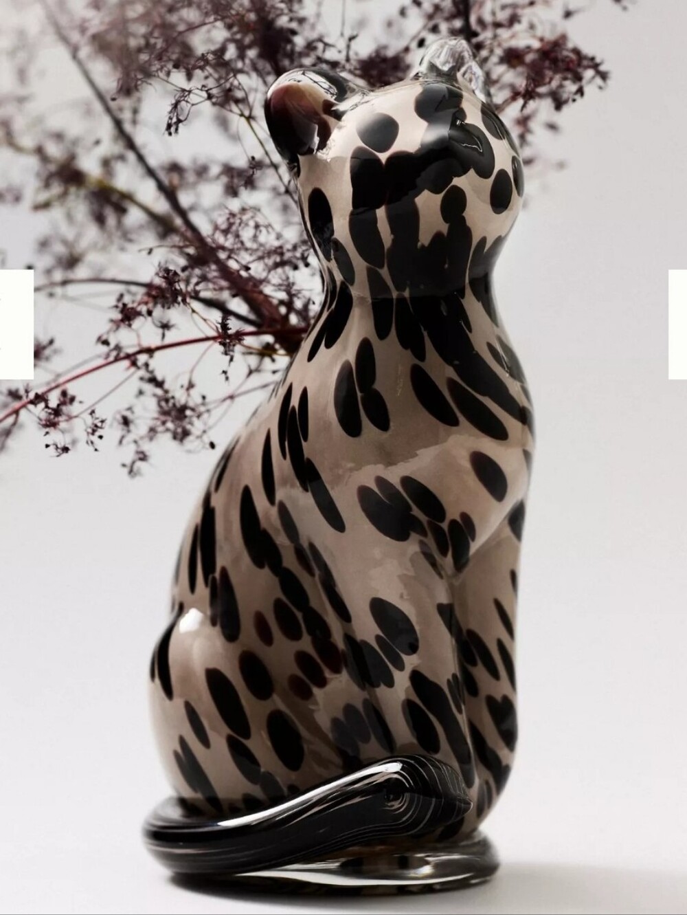 Anthropologie Glass Cat Vase 2026 SOLD OUT ONLINE Beige and Black